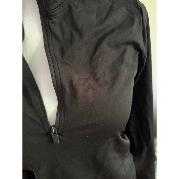 Fabletics Black Quarter Zip - Picture 3 of 4